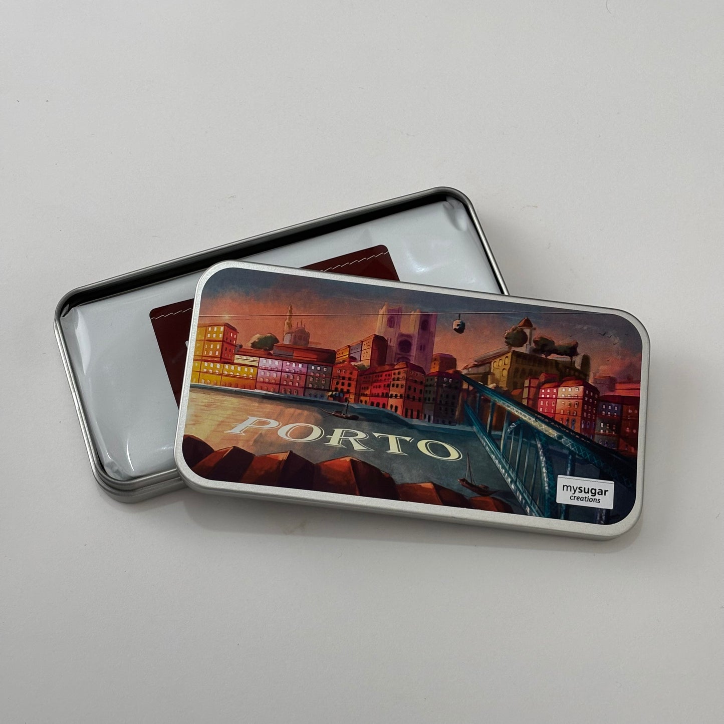 Lata de tablete - Ilustração Porto