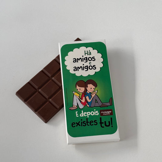 Caixa de tablete - Há amigos e amigos